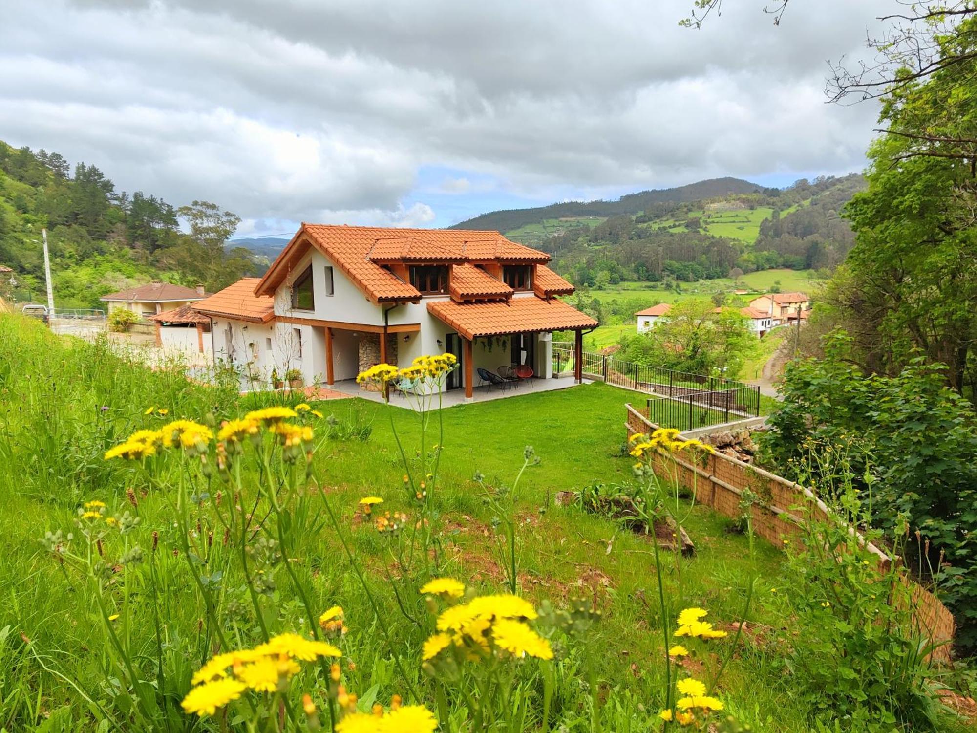 Reguero Gato Turismo Rural Candamin ภายนอก รูปภาพ