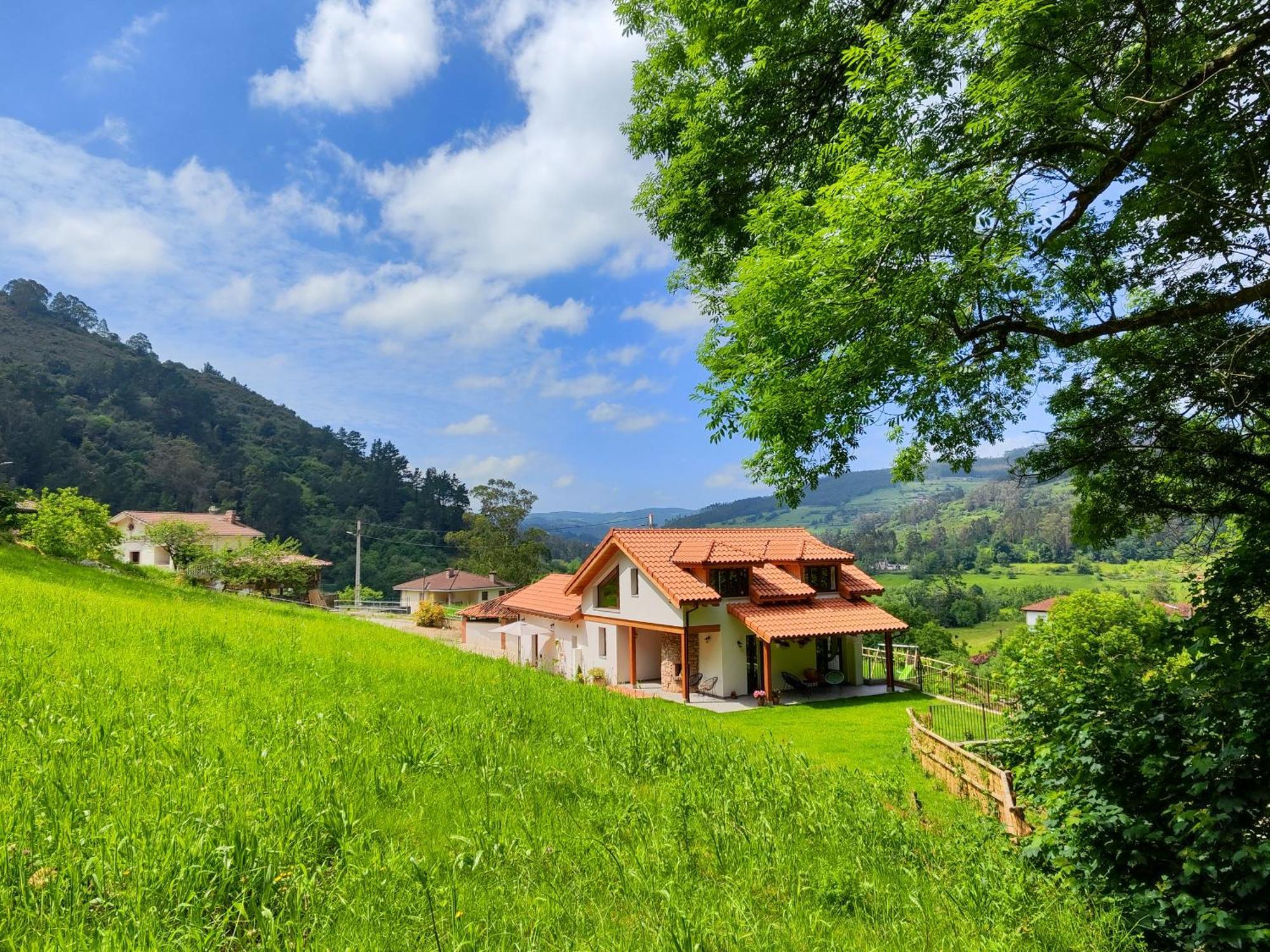 Reguero Gato Turismo Rural Candamin ภายนอก รูปภาพ